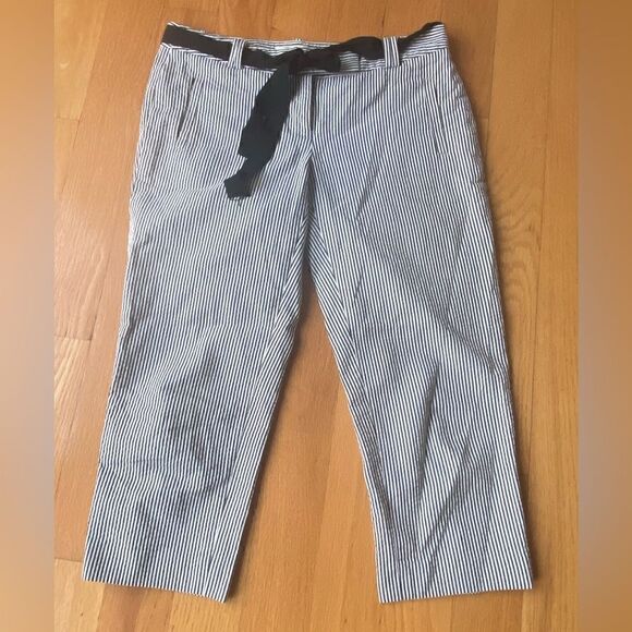 Loft Women Capris - Picture 1 of 8